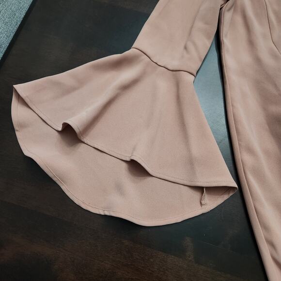 NWT Bardot Solange Off The Shoulder Midi Dress Size 8/Medium - Picture 5 of 7